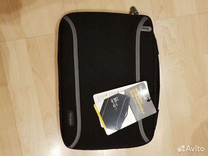 Чехлы для планшетов