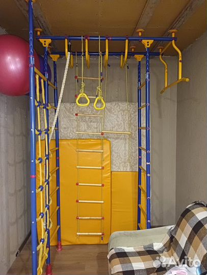 Шведская стенка