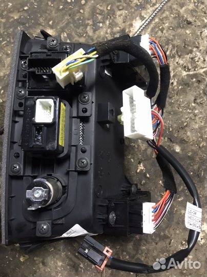 Блок usb розетка KIA Sportage 3