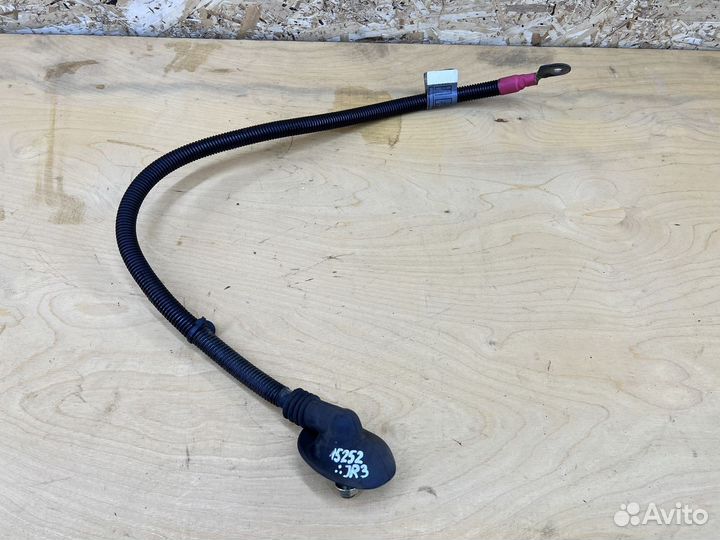 Плюсовой провод BMW X5 E53