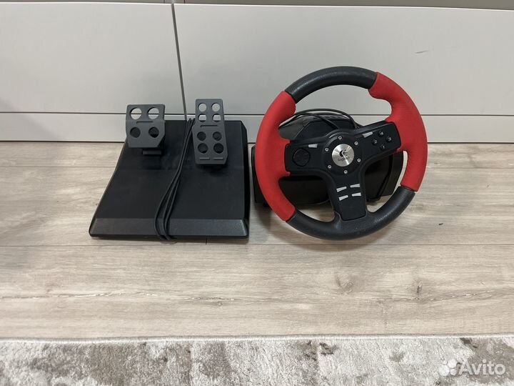 Игровой руль logitech