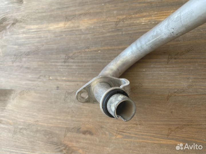 Трубка отопителя алюминий BMW 7-серия E32 86-94