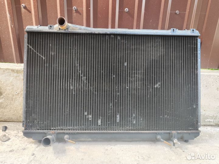 Радиатор основной toyota chaser/cresta/mark