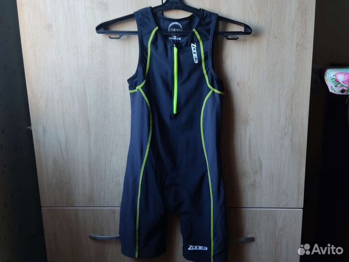 Стартовый гидрокостюм для троеборья