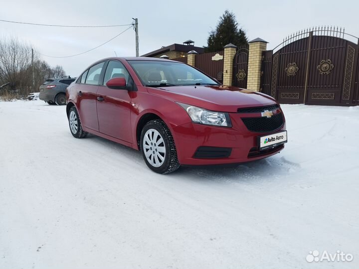 Chevrolet Cruze 1.6 AT, 2011, 86 000 км