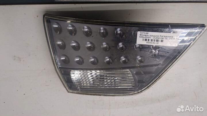 Фонарь крышки багажника Mitsubishi Outlander XL, 2