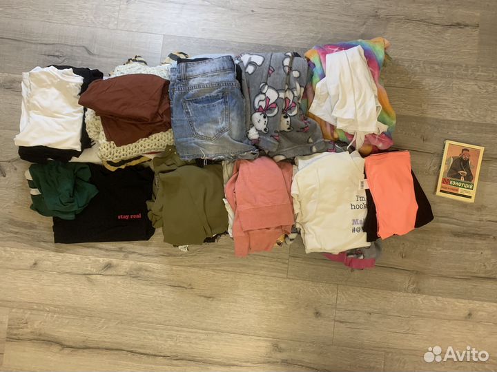 2 Пакета детских вещей