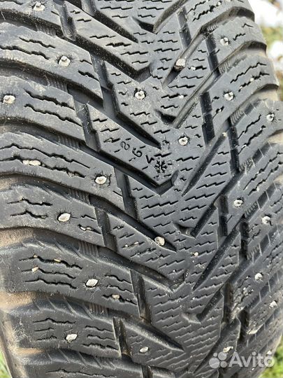 Nokian Tyres Hakkapeliitta 8 SUV 235/60 R18 107T