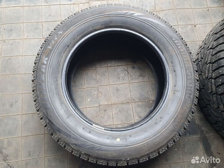 Bridgestone Blizzak VRX 205/65 R16