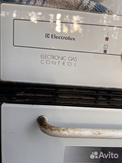 Духовой шкаф electrolux