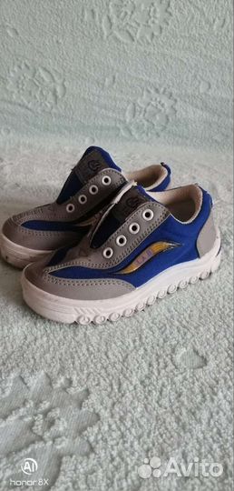 Детская обувь