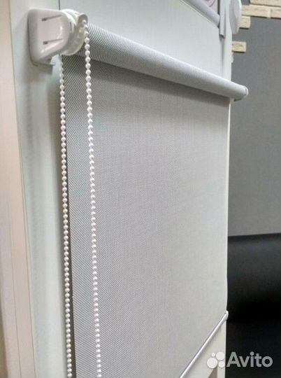 Рулонные шторы C4841-U7971