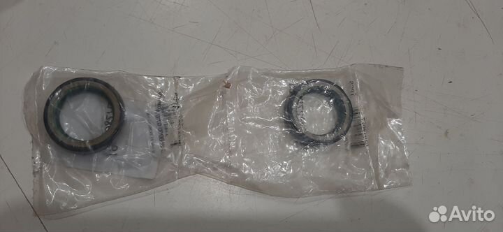 Сальник рулевой рейки