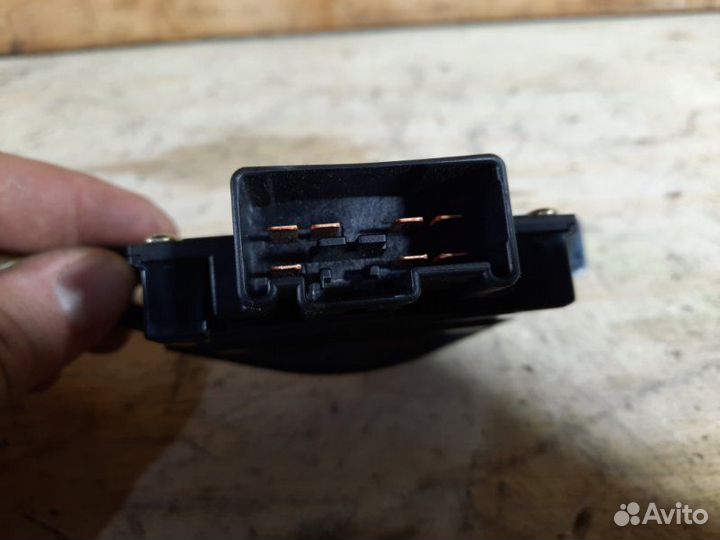 Блок управления климат контролем Mazda Mpv LW3W L3