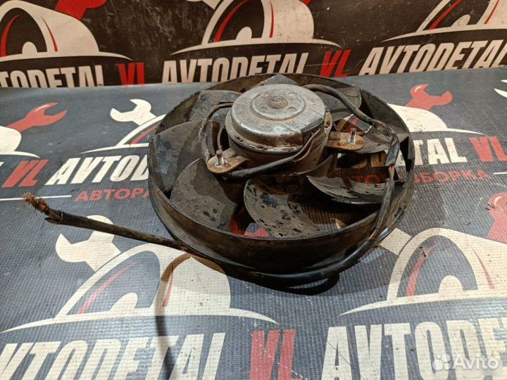 Вентилятор охлаждения Audi A4 2000