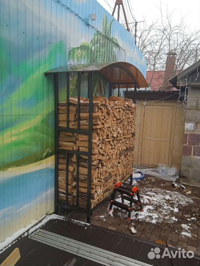 Дровница уличная, поленница