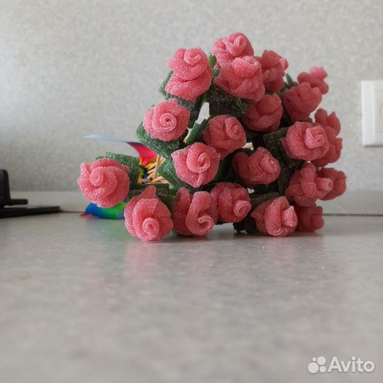 Розочки из мармеладных ленточек