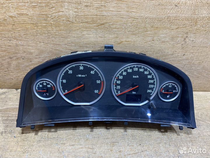 Панель приборов Opel Vectra C дизель 112955