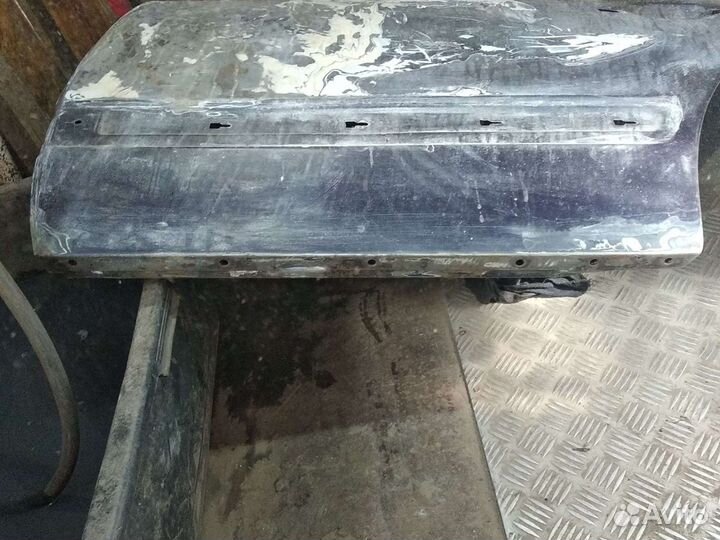 Продам двери Мерседес е210