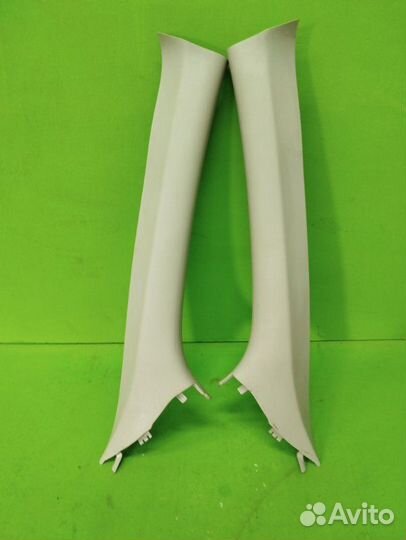 Пластик стойки Mitsubishi Outlander Phev GG2W