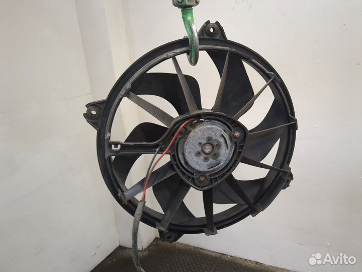 Вентилятор радиатора Peugeot Expert