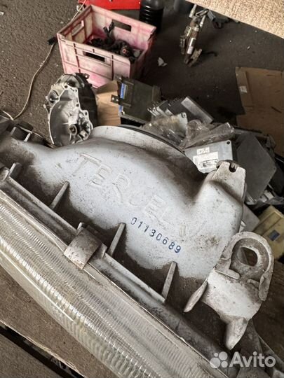Фара правая Toyota Tercel