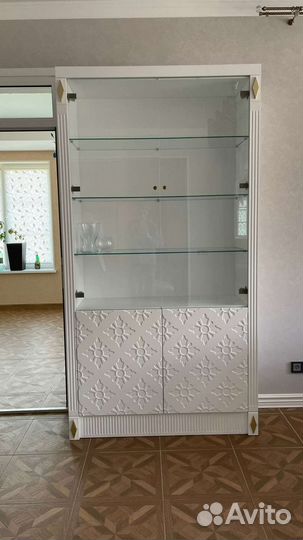 Буфеты и серванты