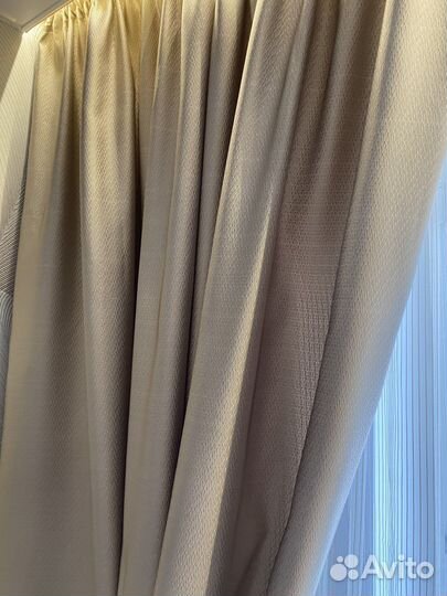 Три шторы Новые на кухню- гостинную