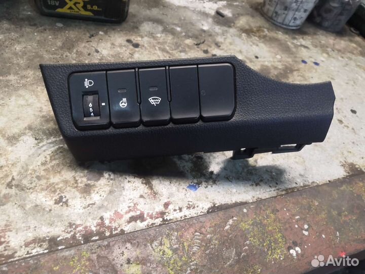 Кнопка подогрева лобового киа рио 3