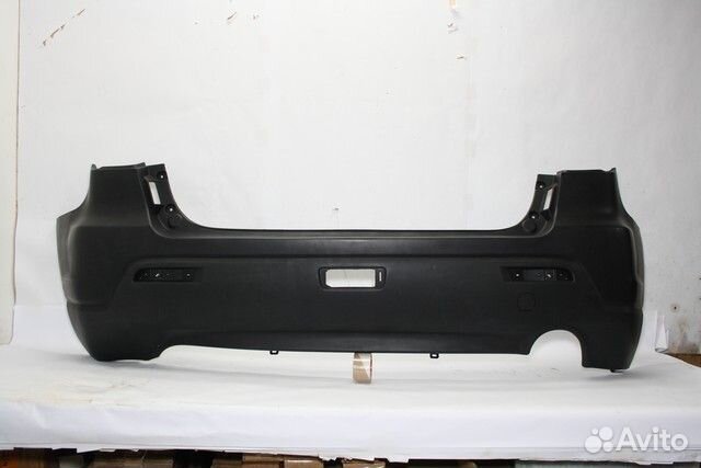 Бампер L042011000 передний Volkswagen Jetta