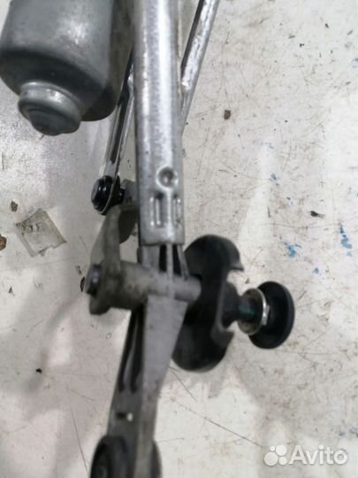 Трапеция стеклоочистителей передняя в сборе