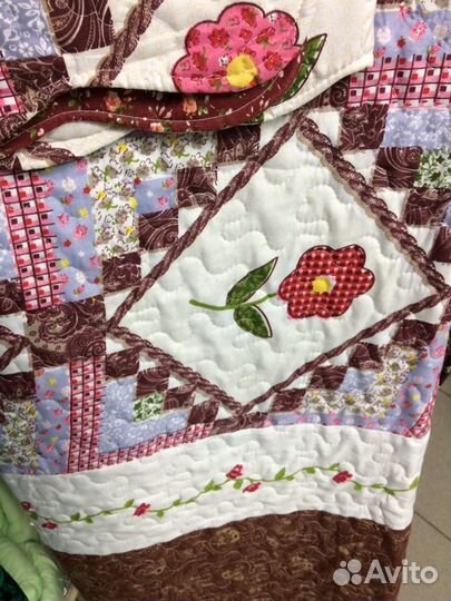 Покрывало печворк. Размер. 230 на 250 плюс две нав