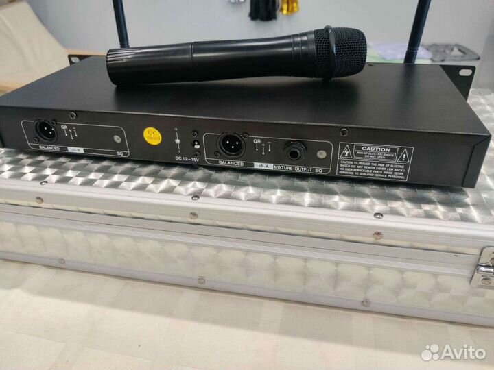 Радиосистема invotone wm-250 с одним микрофоном