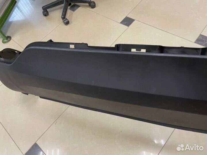 Бампер задний (нижняя часть) Kia Sorento