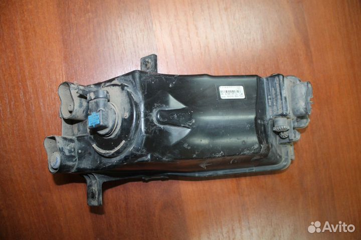 Volkswagen Transporter T6 птф правая