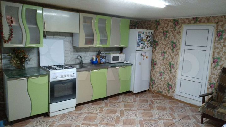 Дом 55 м² на участке 4 сот.