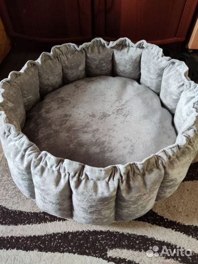 Лежанка для собак