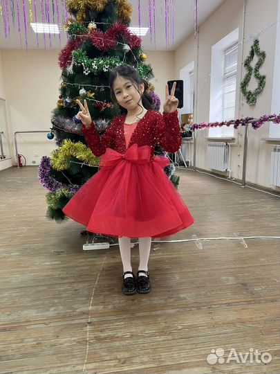 Вечернее платье