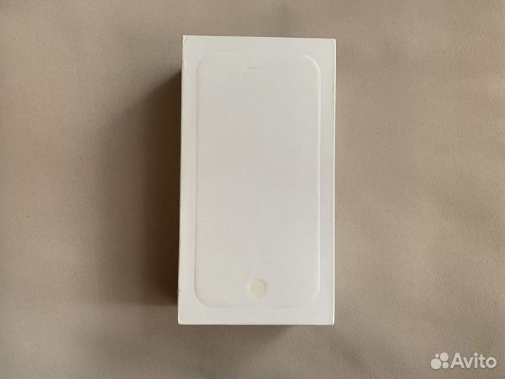 Коробка от iPhone 6 gold 16 gb