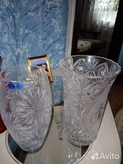 Большая хрустальная ваза для цветов