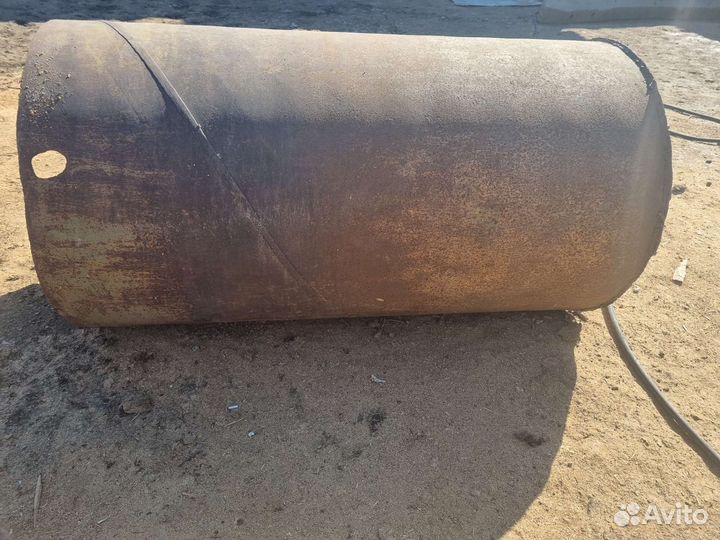 Емкость для воды 1000 литров