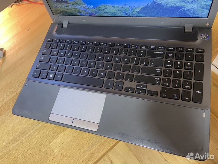 Samsung NP350V5C (i3, RAM 8GB, HDD+SSD)