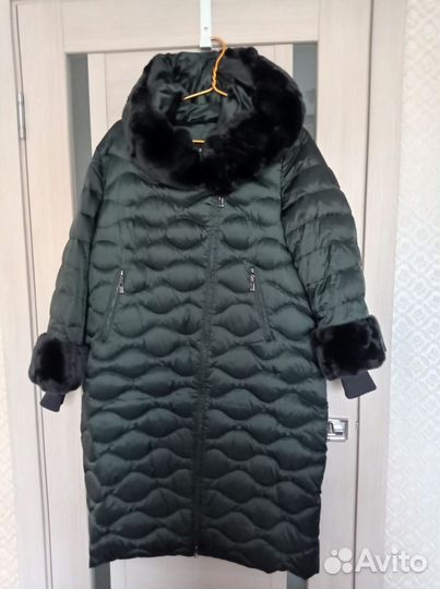 Пуховик женский