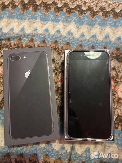 iPhone 8 Plus, 64 ГБ