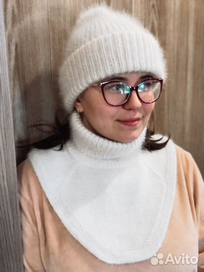 Шапка и снуд манишка