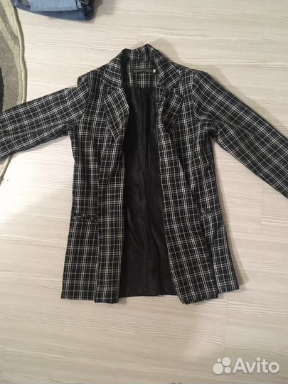 Продам костюм