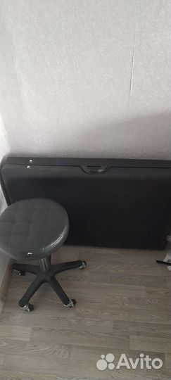 Кушетка стул и этажерка