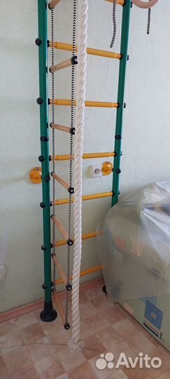 Детская шведская стенка с турником