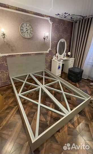 Парящие кровати в наличии