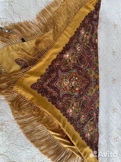 Шерстяной платок шаль